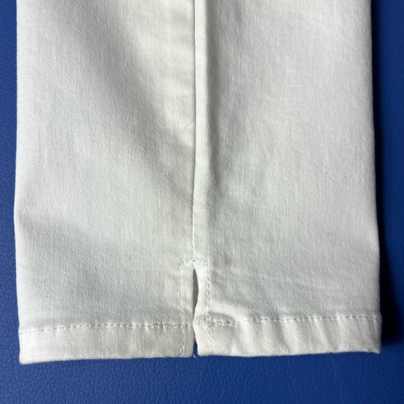 Wit & Wisdom White High Rise Ankle Skimmers Jeans - Picture 10 of 15